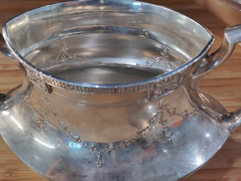 Vintage Silver Plate Coffee/Tea Service Set Art Deco Pattern