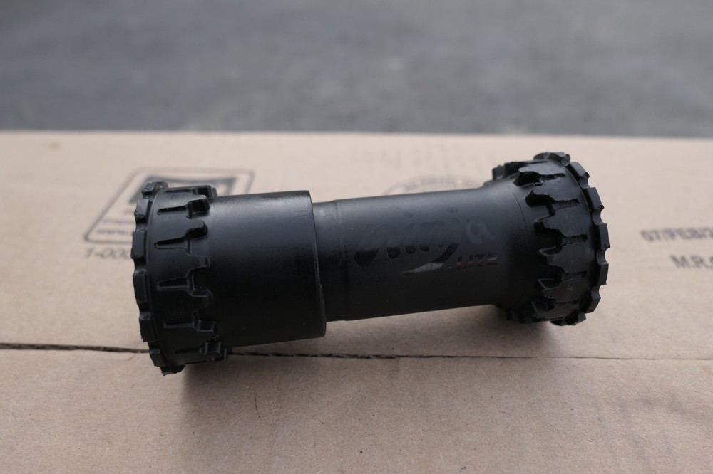 TOKEN Ninja Lite Thread Together Bottom Bracket BB86 Shimano
