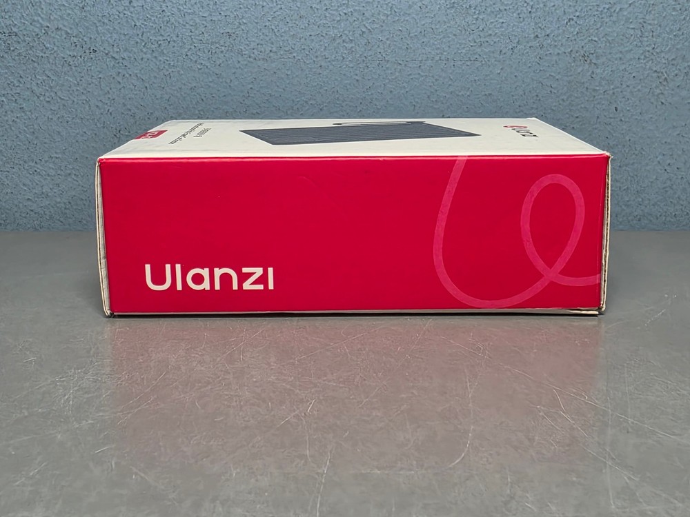 Ulanzi Multifunctional High-Speed SD Card Reader MCR-02 CFEB/SD New