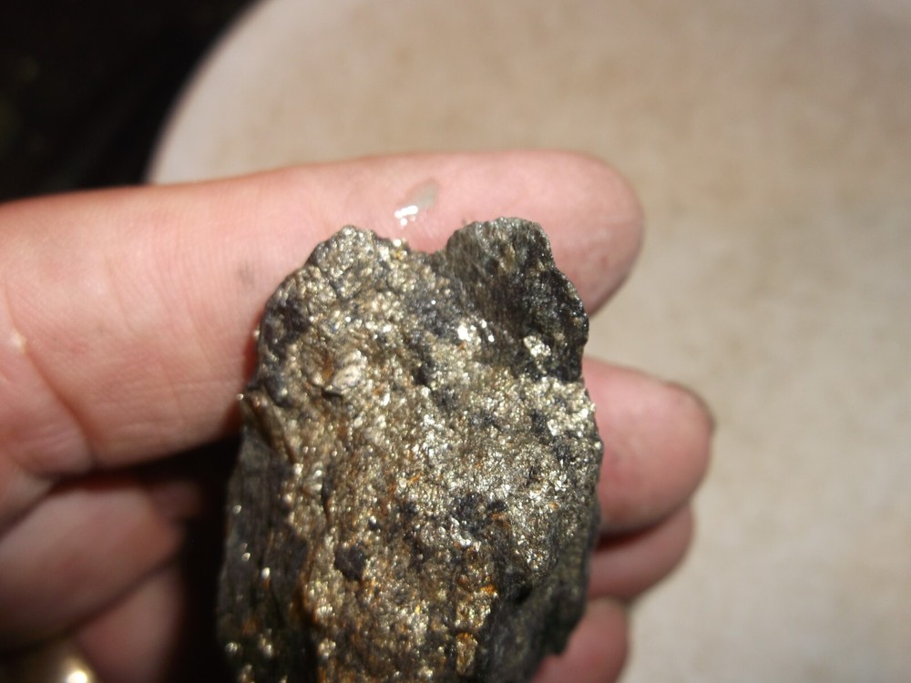 Gold, silver, copper, 62 grams samples ,ore high grade .