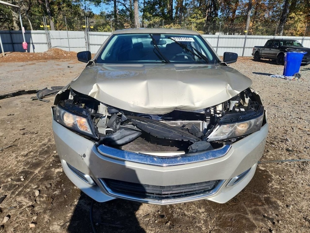 IMPALA 2014 Glove Box 4896397