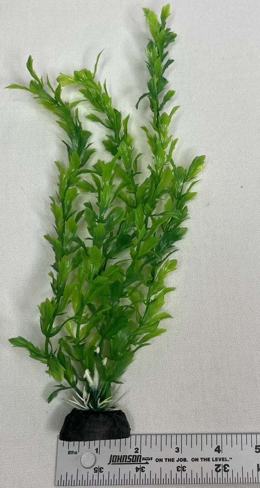 2PC Xunyee Plastic Aquarium Plants