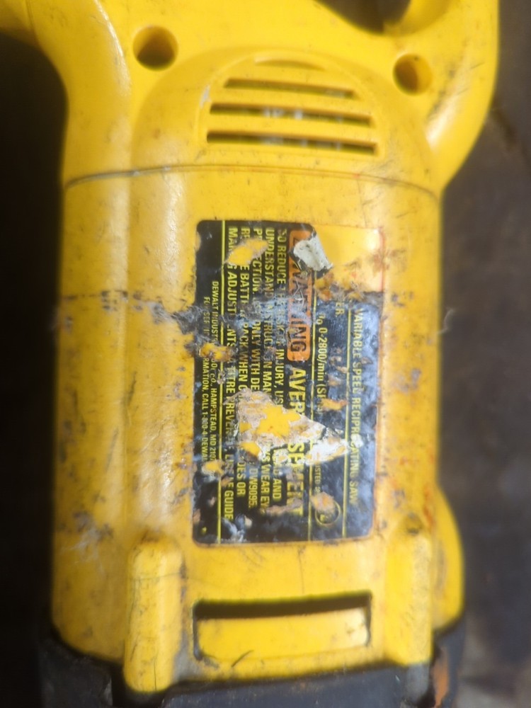 DeWalt DW938 18V Variable Speed Cordless Reciprocating Saw Tool TESTED