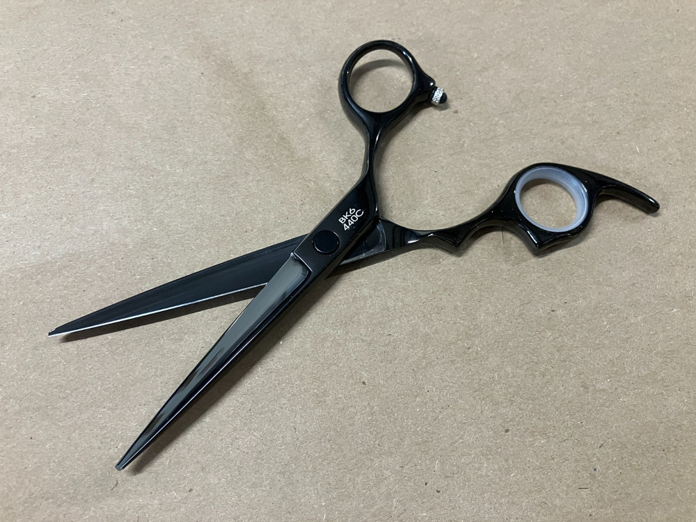 Bonika Raven Shear 6" with case - Refurbished