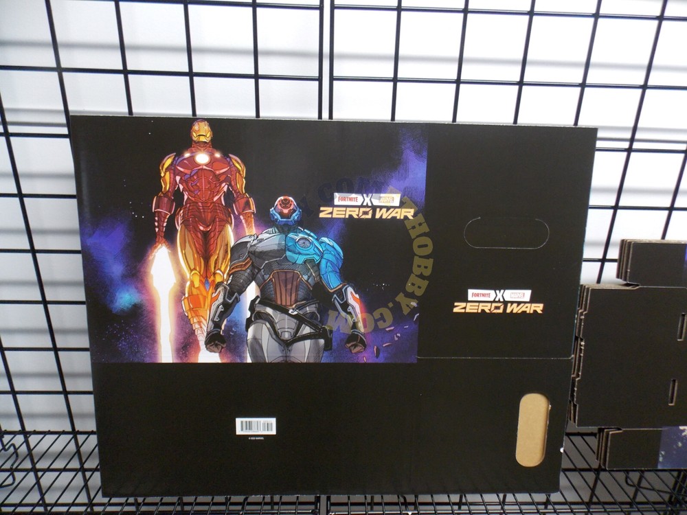 (BUNDLE OF 5) MARVEL GRAPHIC COMIC BOXES FORTNITE Zero War