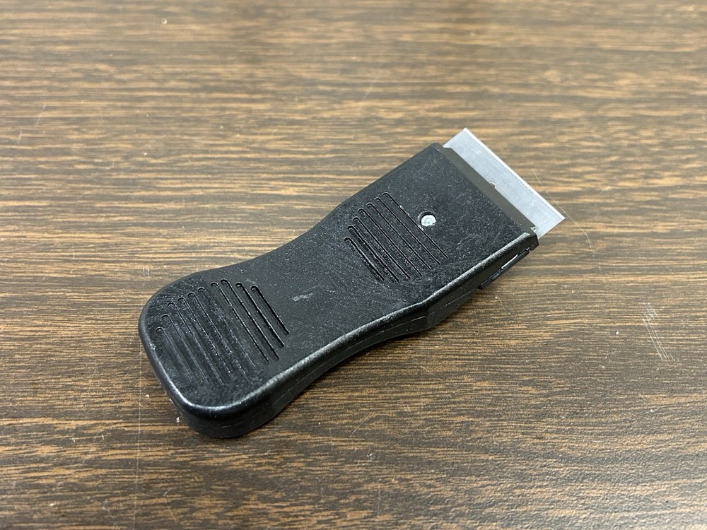 Mac Tools 4” Mini Scraper Black MS400A