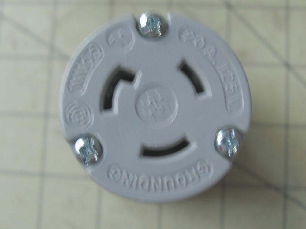 2pole/3 wire 20amp-125 ARROW-HART Electrical Receptical