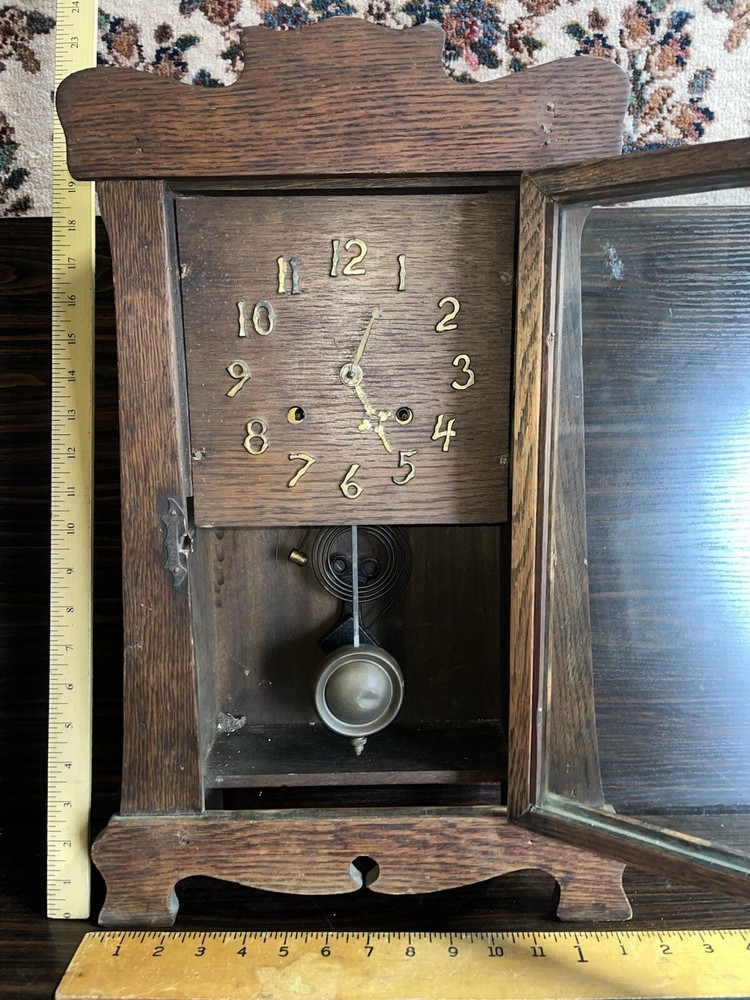 Antique Arts & Crafts Clock