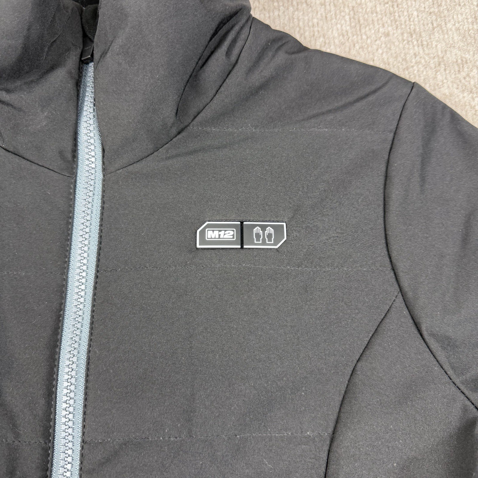 Milwaukee M12 Heated Gear Jacket Women M No Battery/Charger Black