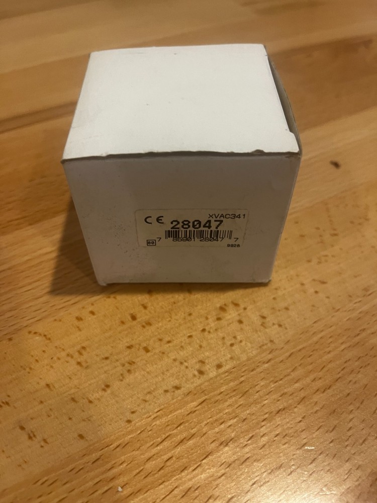 Telemecanique XVAC341 Red Stack Light 28047 - NOS