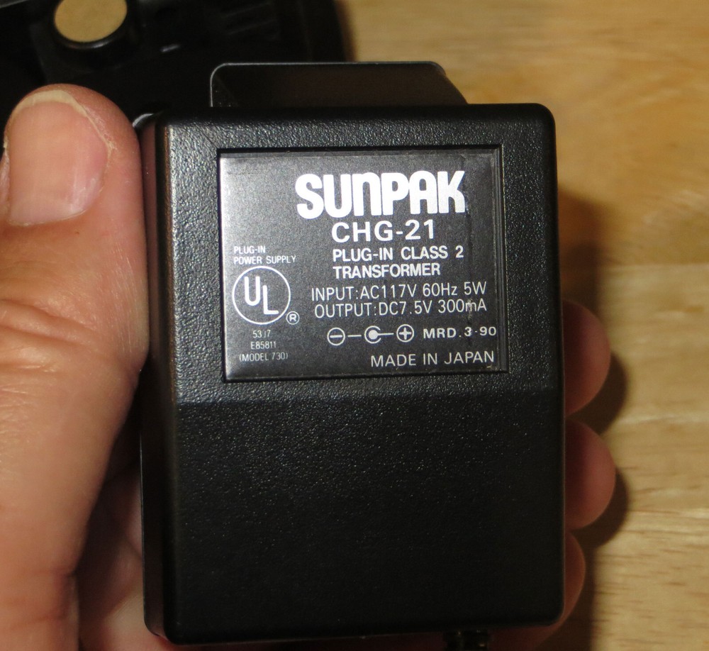 Sunpak CV-20SA Auto Sensor Video Light - Tested and Working