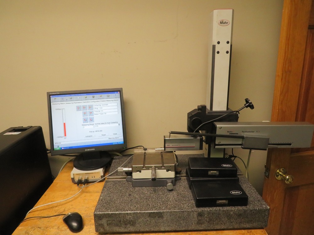 Mahr XCR-20 Countour Measuring Machine & Profile Measuring machine Complete