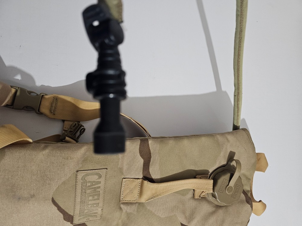 Camelbak Maximum Gear Desert Camo Mil Spec Thermobak Hydration Pack 70oz Bladder