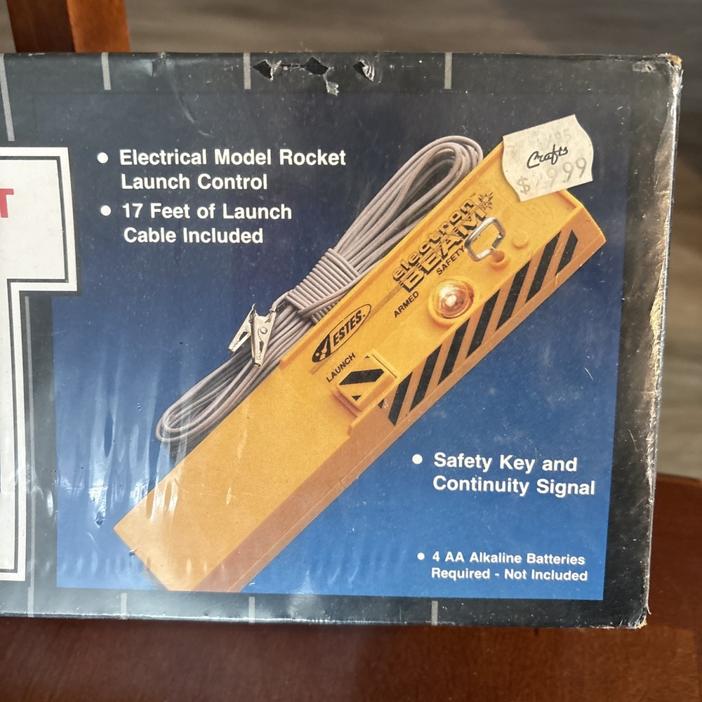 Vintage Estes complete model rocket launch system Sealed New USA pad Controller