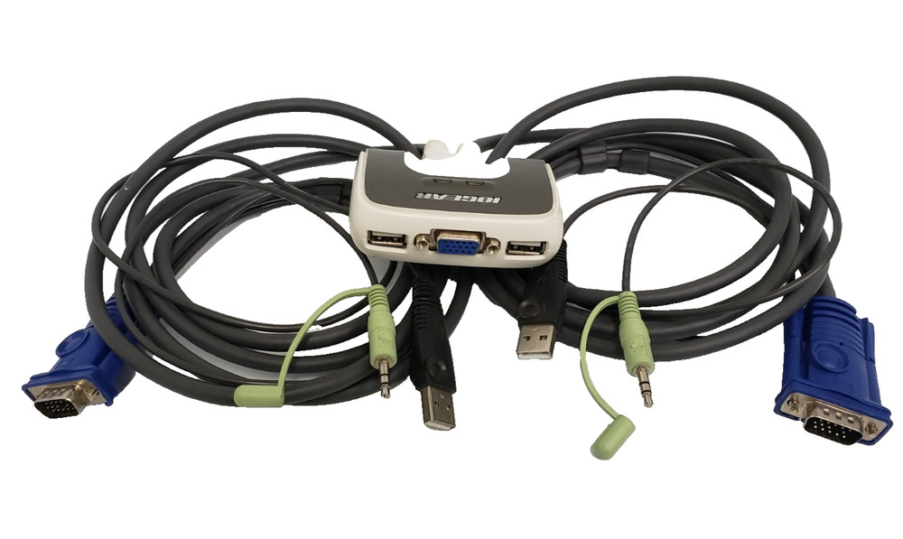 IOGEAR 2-Port VGA USB Compact KVM Switch Box - GCS632U