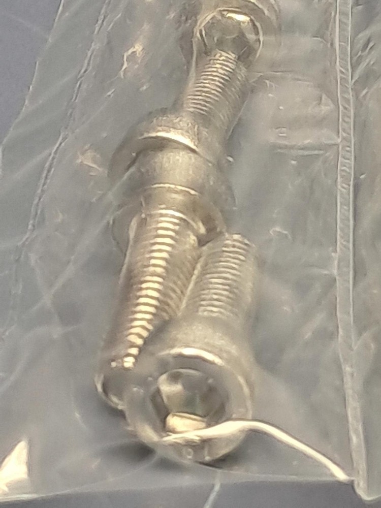 Indian Motorcycle Quick Release Windshield Mounting Spools, Black | 2884902-266