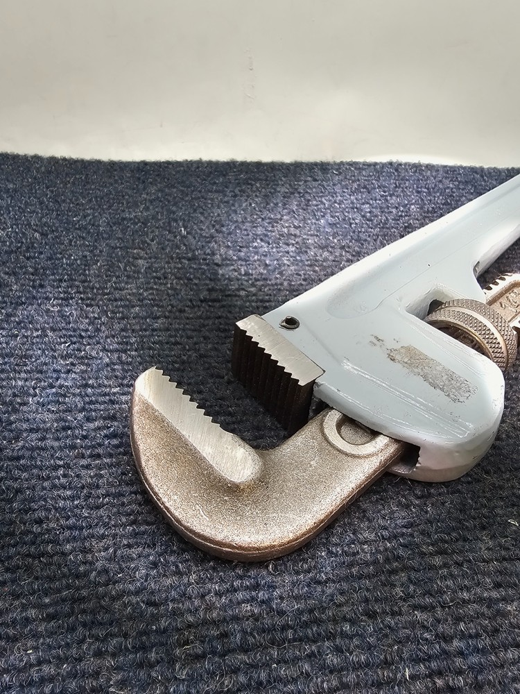 Adjustable Pipe Wrench 14" Heavy Duty Drop Forge Plumbing Tools