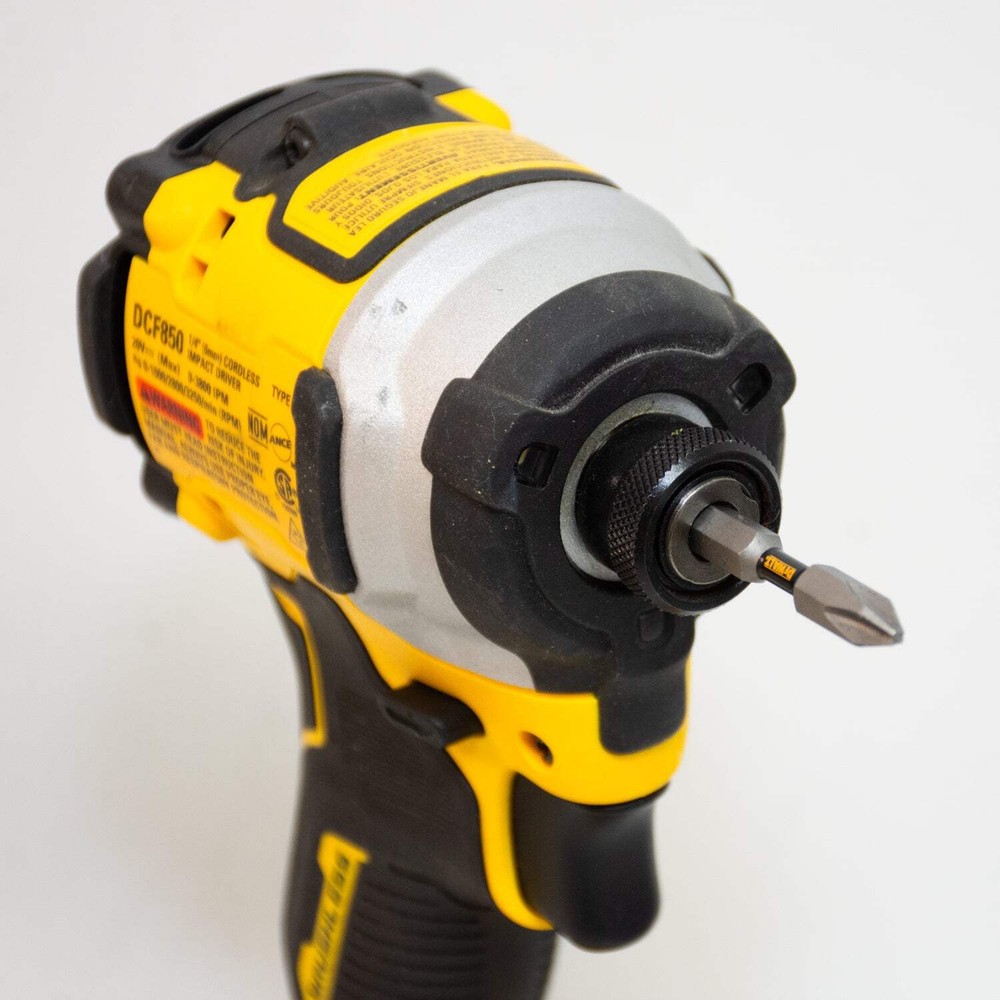 DEWALT DCF850 & DCD805 20V Max Impact Driver & Hammer Drill Set