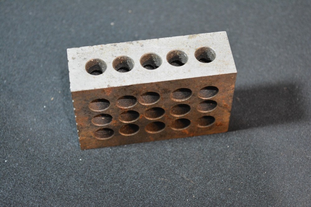 1-2-3 BLOCK HOLES