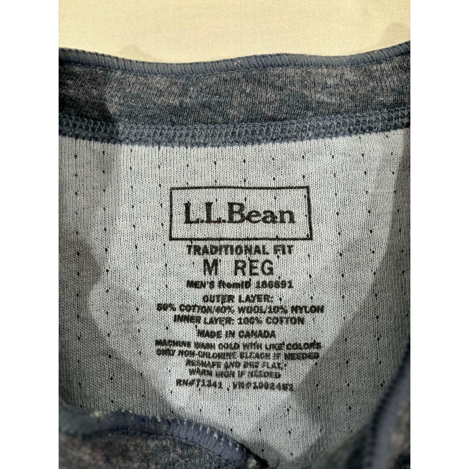 LL Bean Mens Traditional Fit Henley Long Sleeve Shirt Blue Medium Cotton Blend