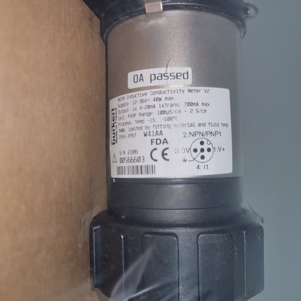 Burkert 8228 Inductive Conductivy Meter V2 00566603 (M1)