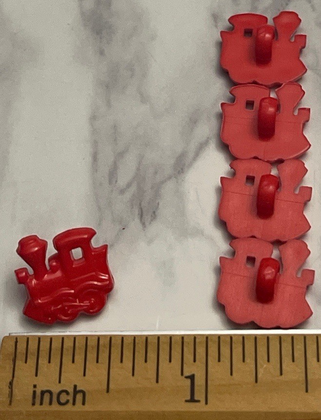 5 Red Plastic Train Children's Button Lot 117-8