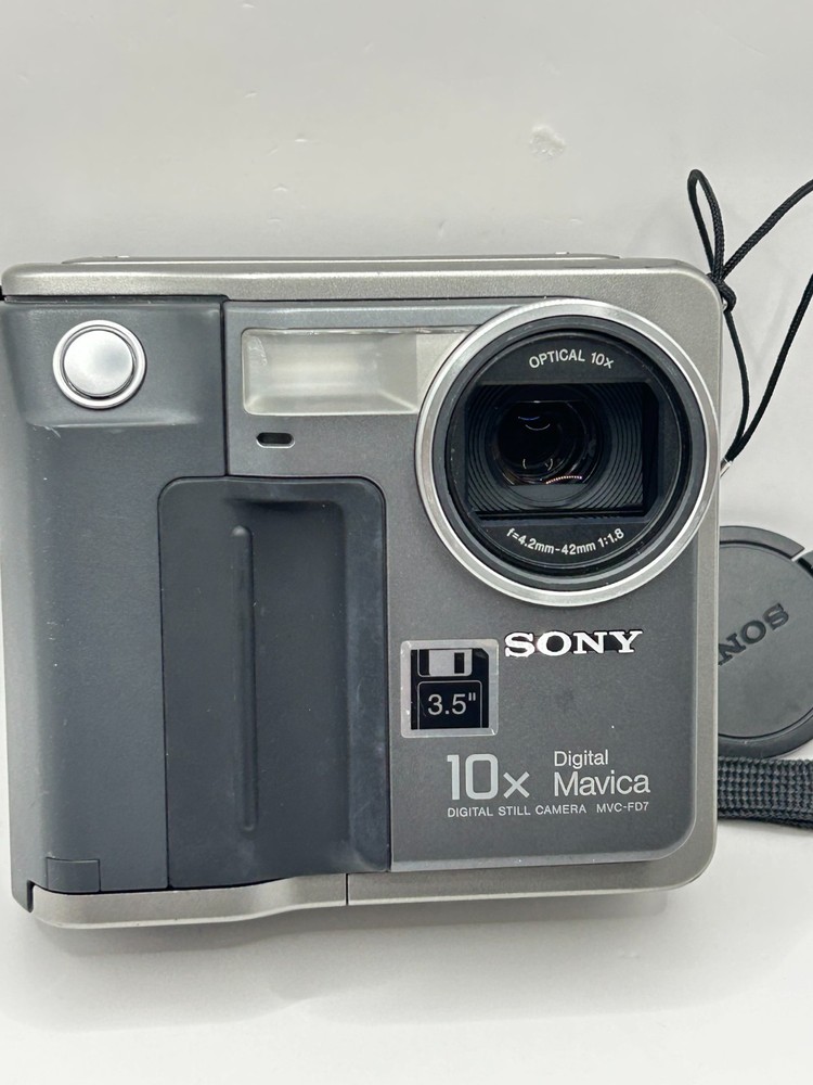 SONY MVC-FD7 Mavica Floppy Disk Camera Tested Working Battery