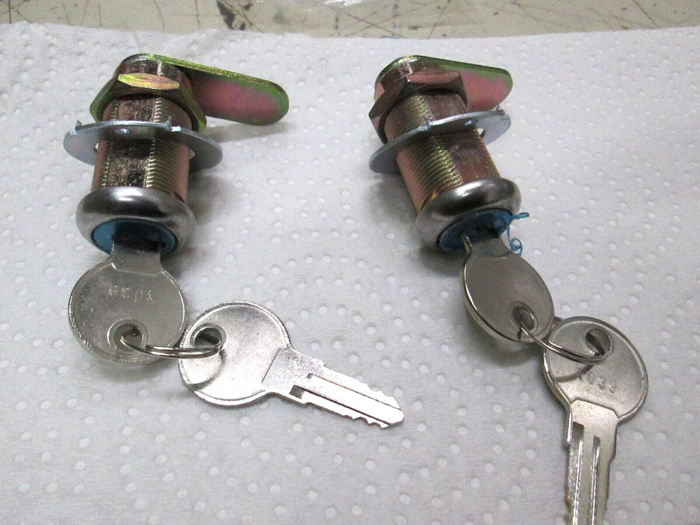 MOTORCYCLE ATV UTV METAL SADDLEBAG + TRUNK LOCKS  GETS 2 KEYED THE SAME - 4 KEYS