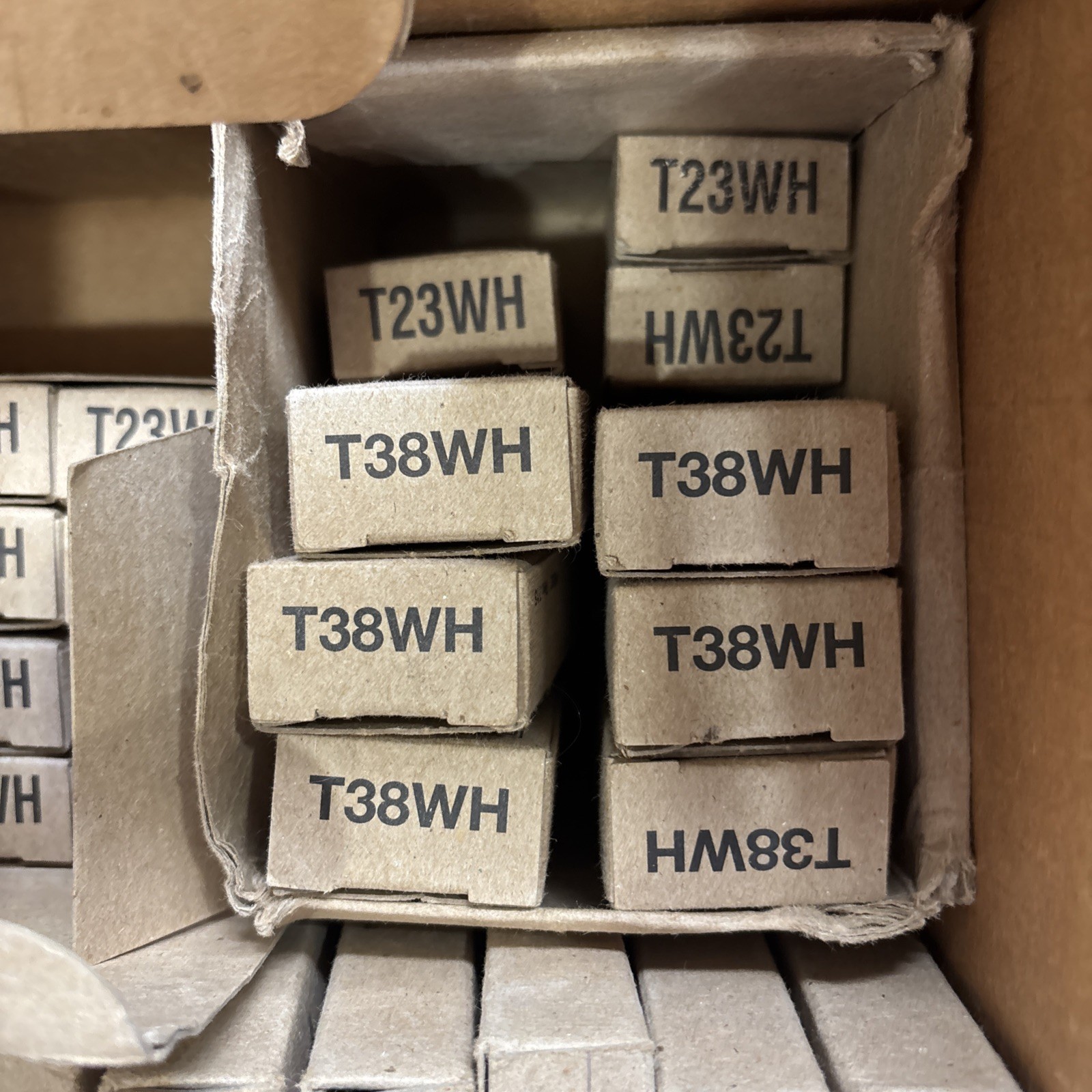 JUNO T23WH Trac-Master Trac Lighting Straight Connector T24WH T25WH T26WH T38WH