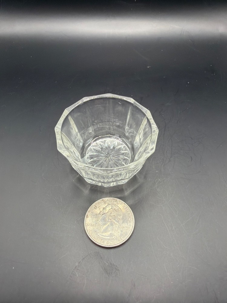 Glass salt cellar salt dip pressed glass