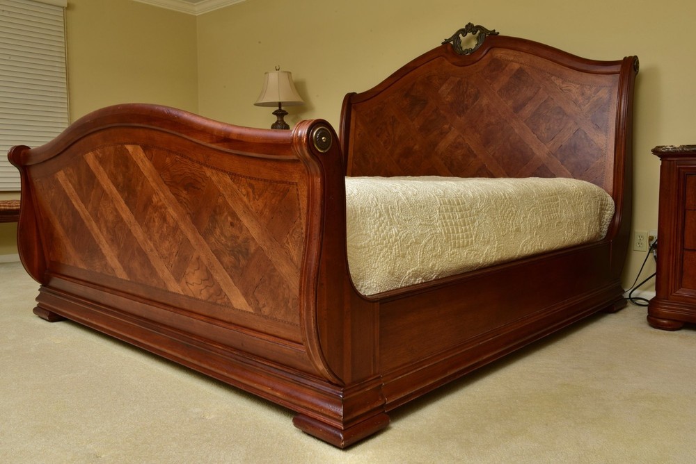 Thomasville British Gentry Master King Size Bed Frame.