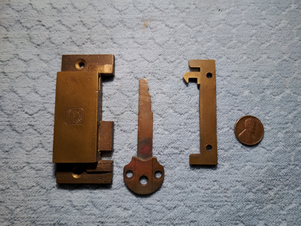 Hagstrom Cast Bronze Lock Window