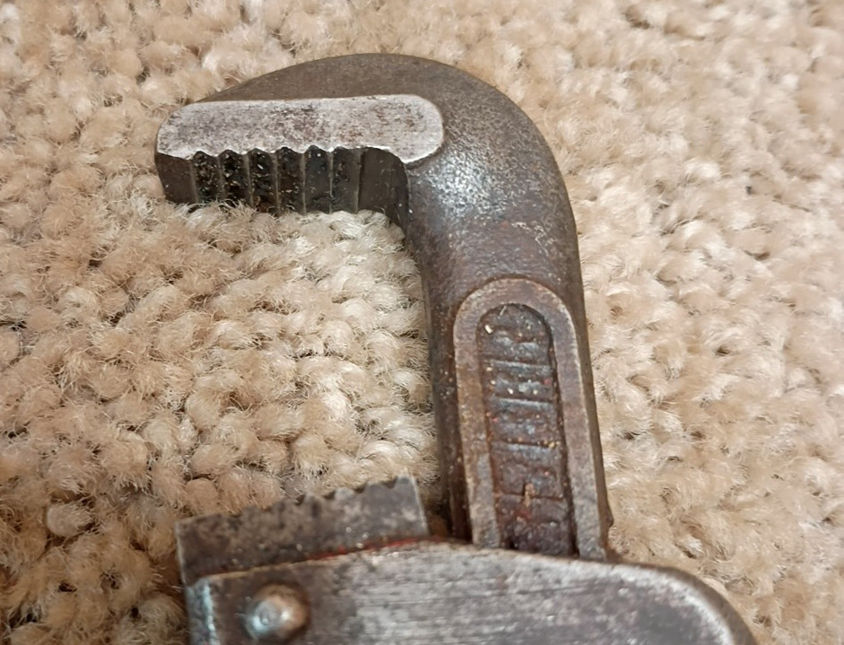 RIGID 6 Inch PIPE WRENCH. working condition