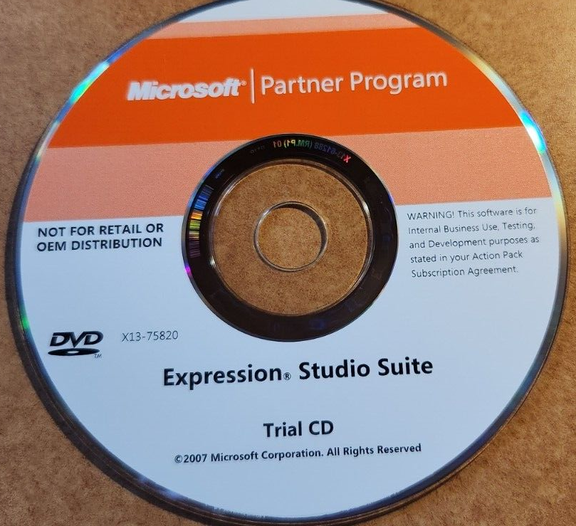 Microsoft Expression Studio Suite Trial CD X13-7520 2007 DVD Format