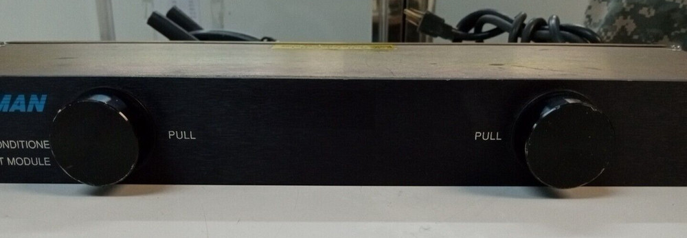 Furman PL-8 SMP Linear Filtering Power Conditioner and Light Modules