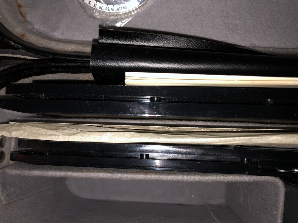 [Untested] Gossen Sinar Six Light Meter Set in Leather Case – Needs Cleaning