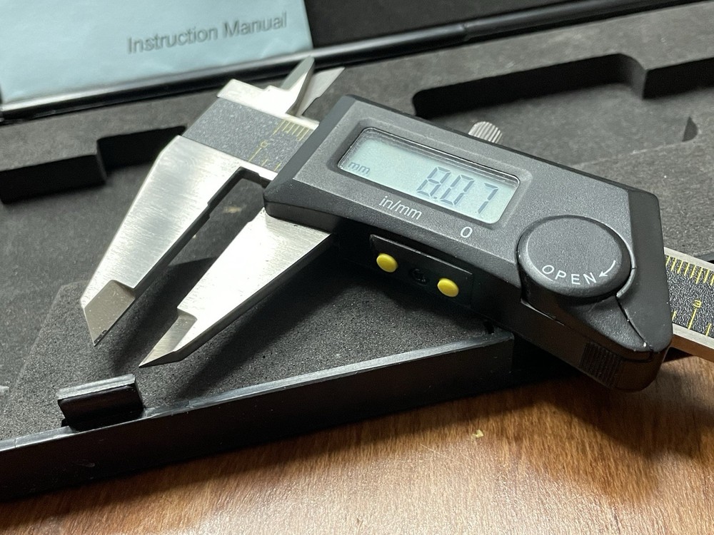 FOWLER – Value CAL Electronic Caliper 6”/150mm With Case