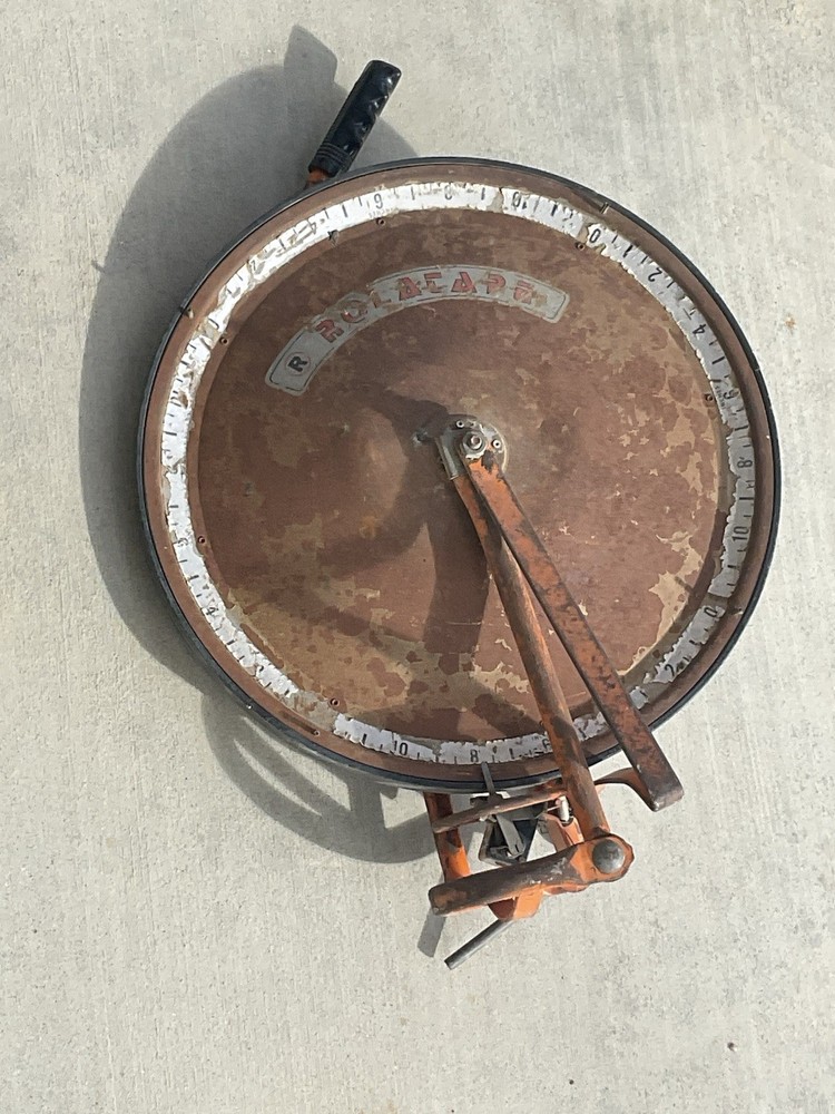 Vintaga measuring wheel counter