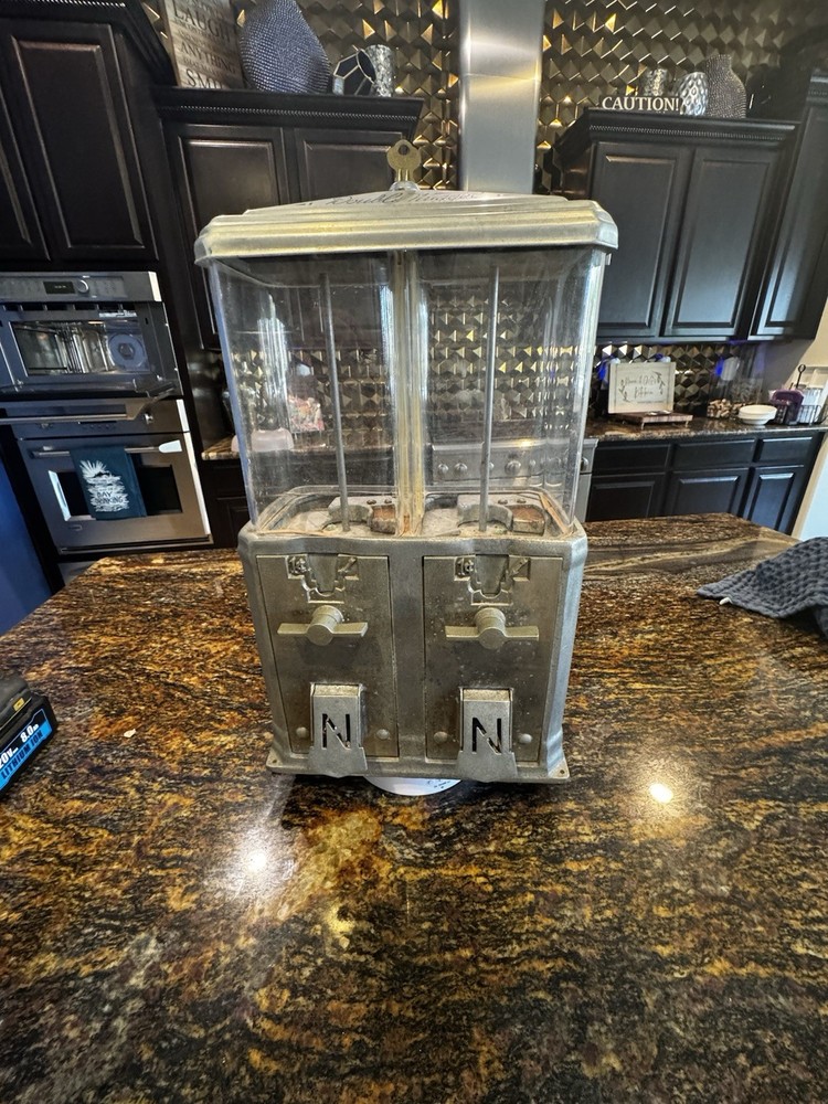 Vintage  Double Peanut Candy  Machine 1 Cent Antique Working