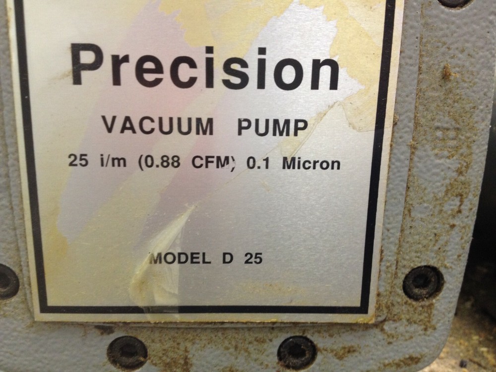 Precision Scientific Model D 25 Laboratory Vacuum Pump