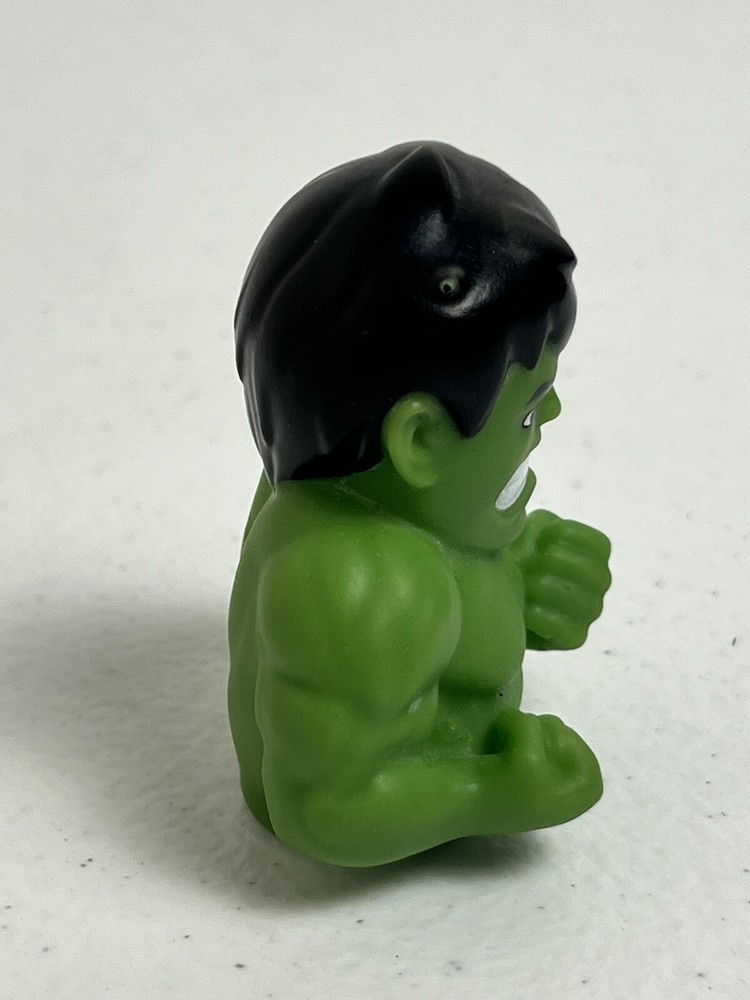 Marvel Avengers Finger Puppet Hulk Cake Topper