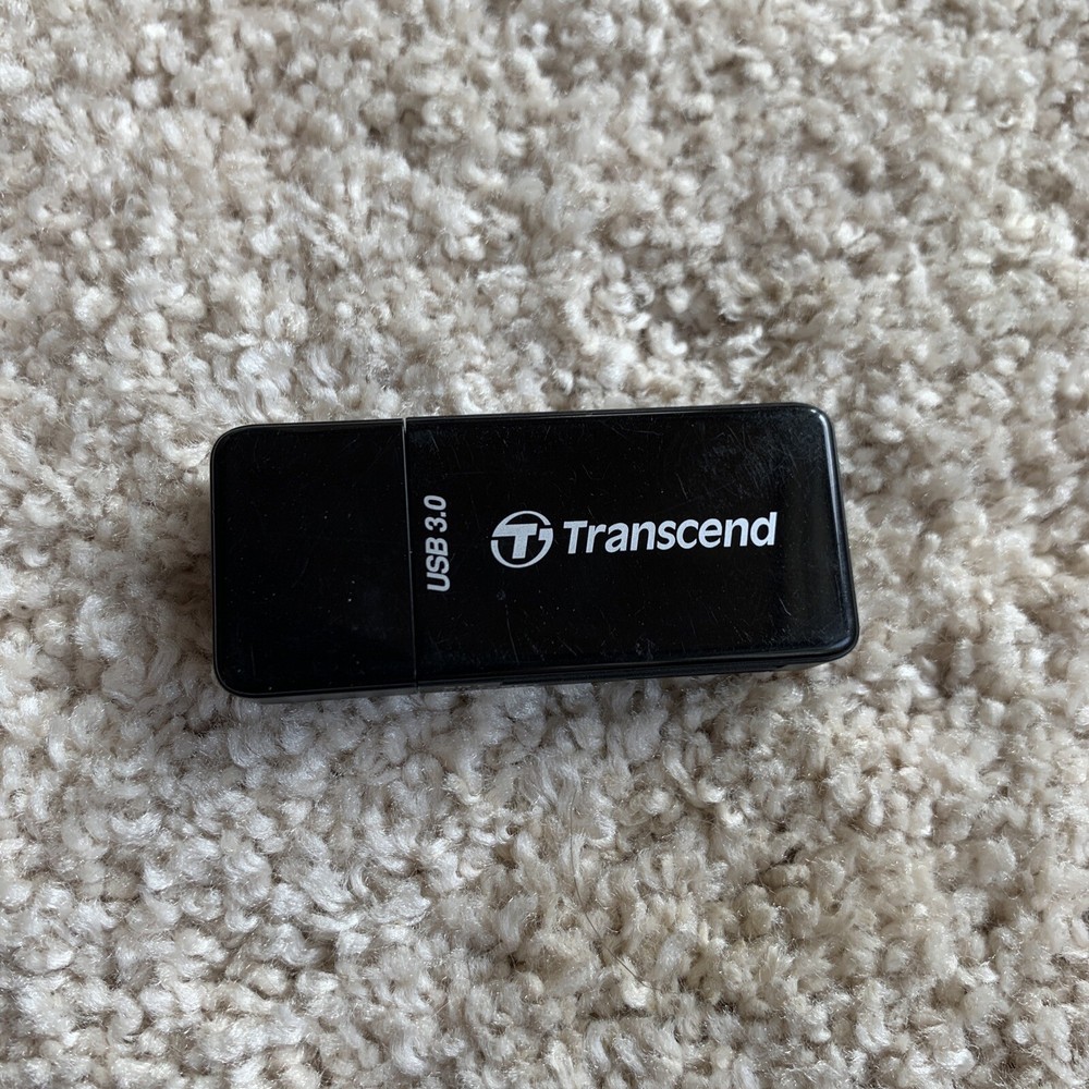 Black Transcend High-Speed RDF5 USB3.0 SDHC/SDXC/microSDHC/microSDXC Card Reader