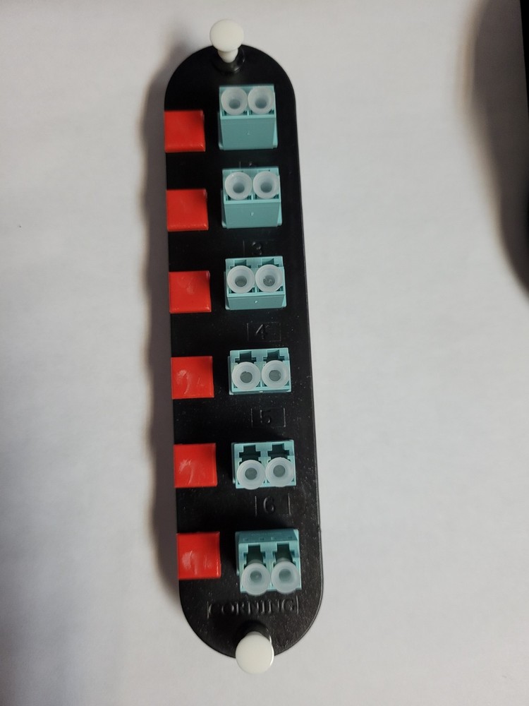 Corning CCH-CP12-E4 Patch Panel, 6 LC Duplex 10Gig Aqua OM3/OM4 Adapter