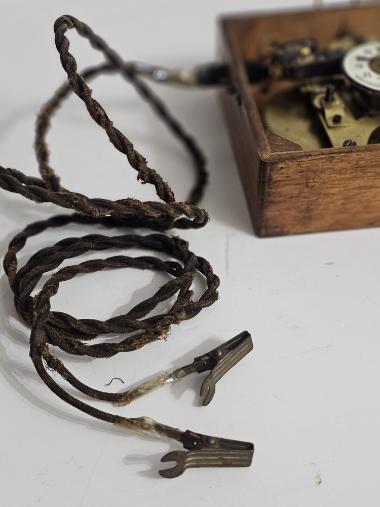 RARE ANTIQUE DYNAMITE EXPLOSIVE DETONATOR TIMER CLOCK WOODEN SWITCH BOX 1900'S