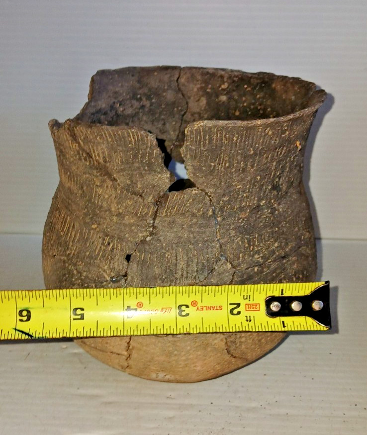 Pre-Columbian Native American Indian Mississippian Partial Pottery Jar Artifact