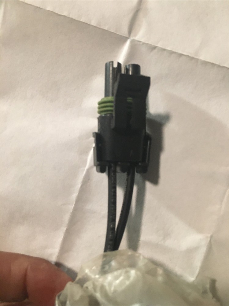 John Deere Original Equipment Sensor #AH116104
