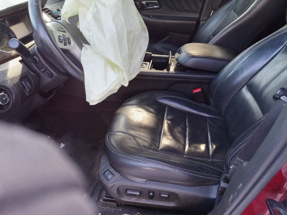 Camera/Projector Camera Decklid Mounted Fits 13-19 TAURUS 925401