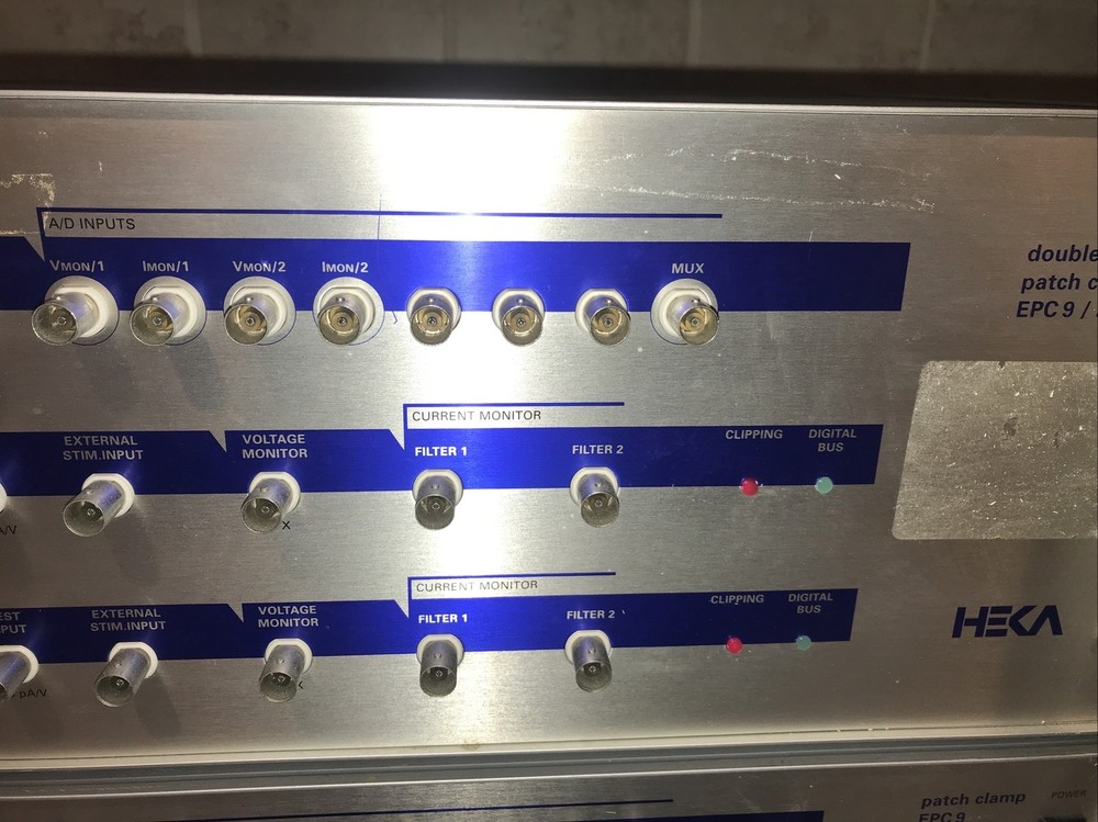 HEKA EPC 9/2 DOUBLE PATCH CLAMP W/ EPC 9 PATCHCLAMP VERS.C