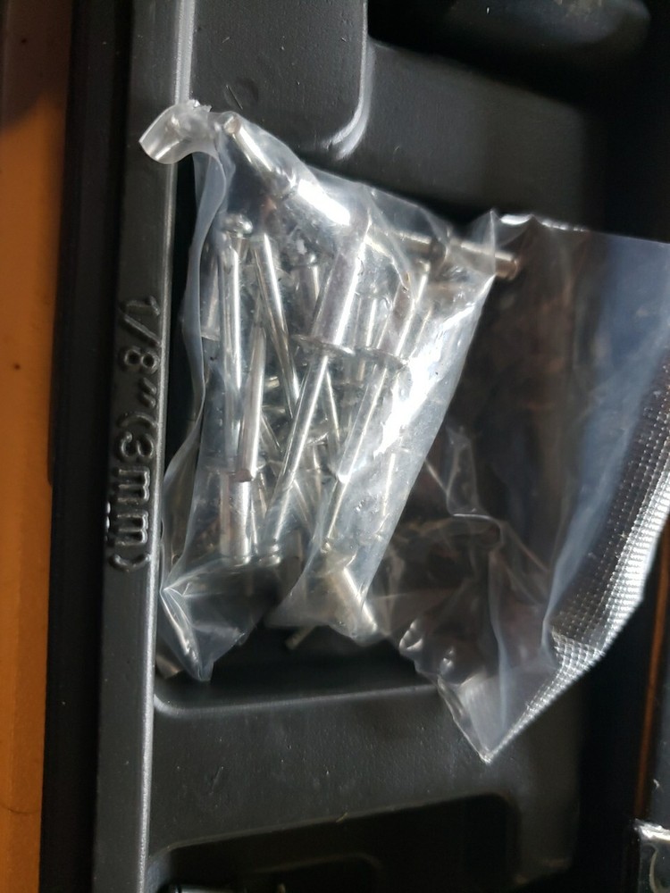 Arrow Pop Rivet Kit RL100K With Case