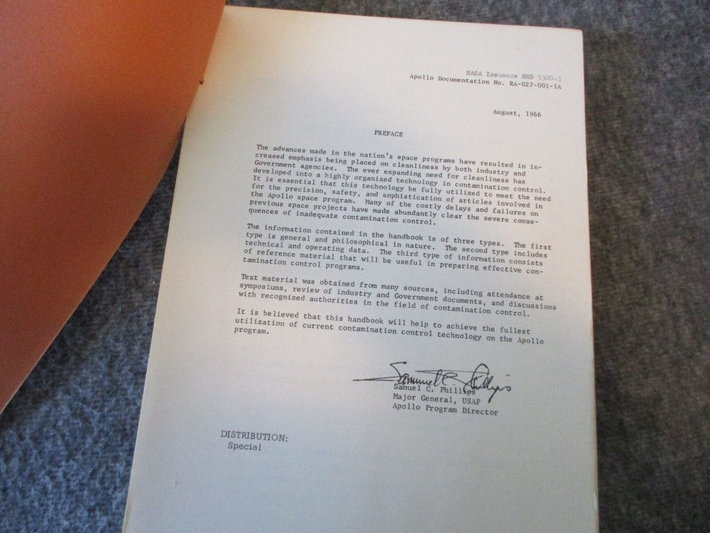 NASA APOLLO PROGRAM HANDBOOK CONTAMINATION CONTROL - 1966 MANNED SPACE FLIGHT